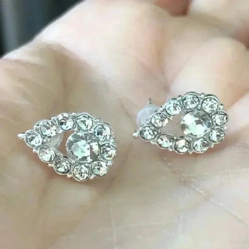 Teardrops Shaped 925 Sterling Silver Crystal Stud Earrings NWT